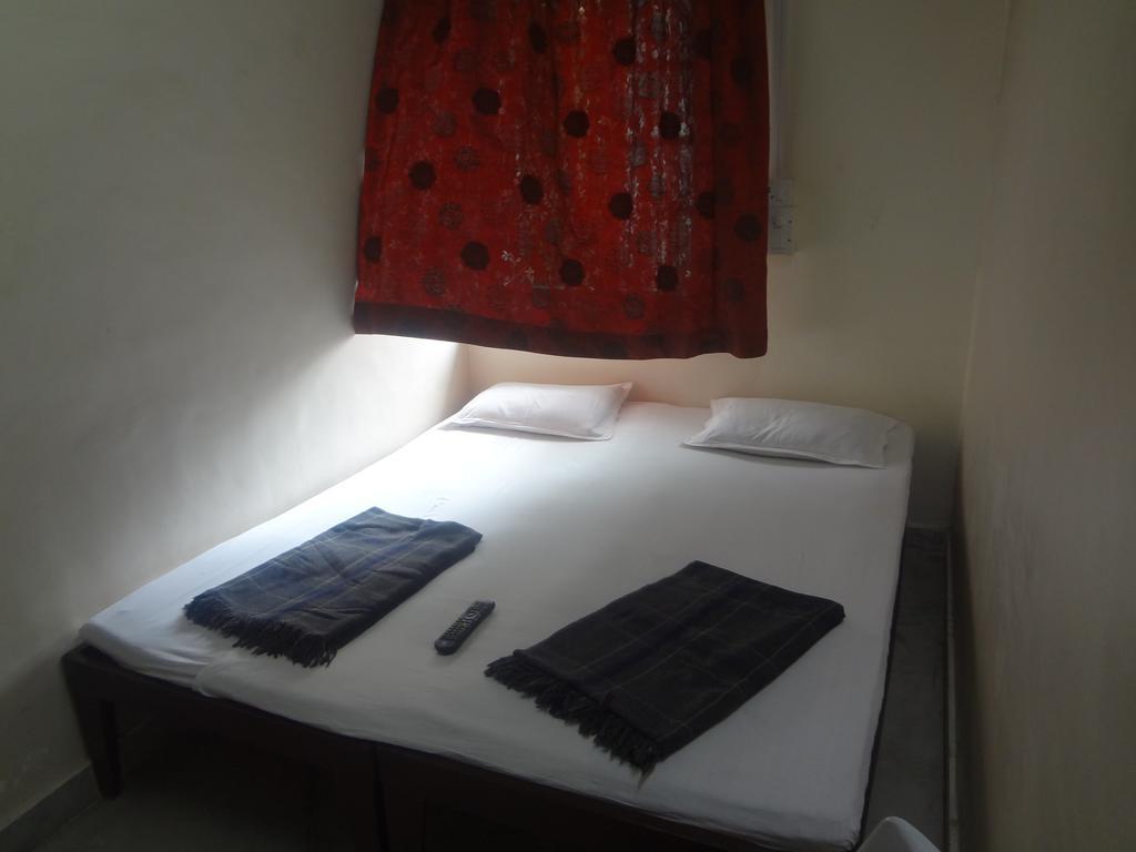 Hotel Rajmandir Púna Pokoj fotografie